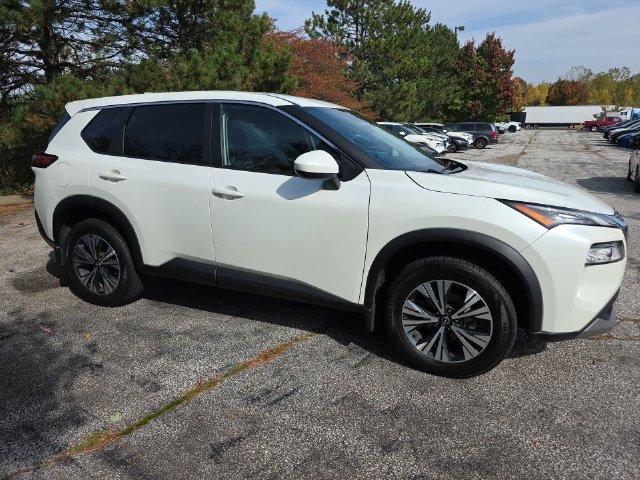 Certified 2023 Nissan Rogue SV AWD/4WD image 7