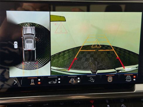 New 2026 GMC Sierra 1500 Elevation AWD/4WD image 16