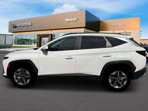 New 2026 Hyundai Tucson SEL image 3