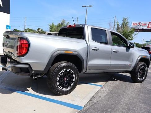 New 2026 GMC Canyon AT4 w/ AT4 Premium Package AWD/4WD image 8
