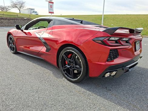 Used 2022 Chevrolet Corvette Stingray Premium Conv w/ Z51 Performance Package image 7