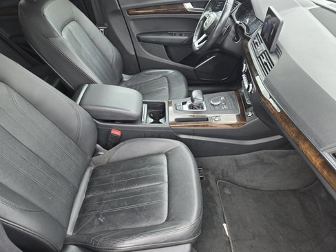 Used 2020 Audi Q5 2.0T Premium AWD/4WD image 26
