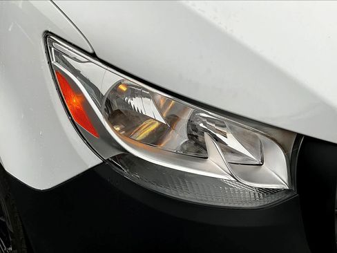 New 2025 Mercedes-Benz Sprinter 2500 image 16