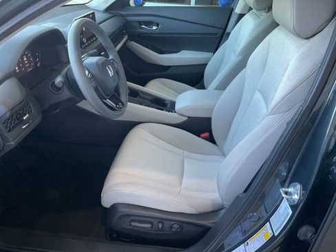 Certified 2023 Honda Accord EX image 3