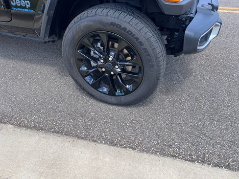 Certified 2025 Jeep Wrangler Sahara w/ Safety Group image 2