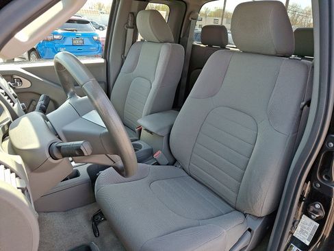 Used 2016 Nissan Frontier S RWD image 14