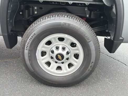 New 2026 Chevrolet Silverado 3500 W/T AWD/4WD image 19