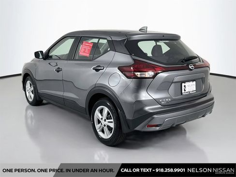 Certified 2025 Nissan Kicks Play S FWD image 7