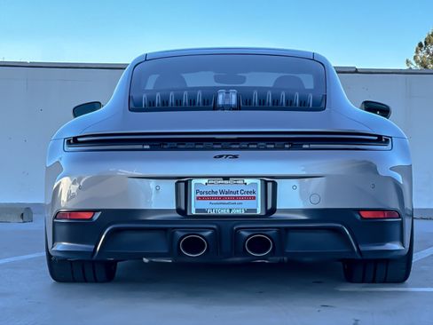 Used 2025 Porsche 911 Carrera GTS image 7
