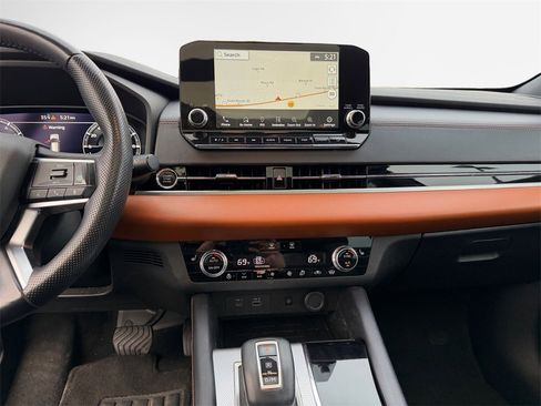 Used 2022 Mitsubishi Outlander SEL image 22