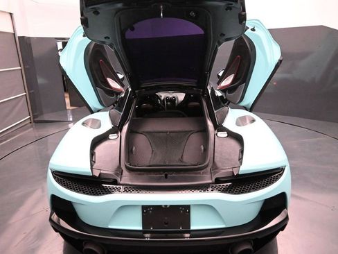 Used 2022 McLaren GT RWD image 76