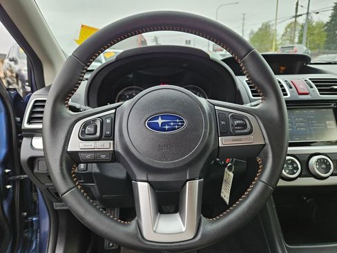 Used 2017 Subaru Crosstrek 2.0i Premium AWD/4WD image 17