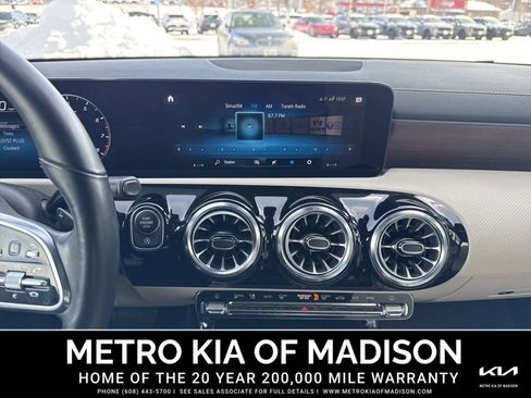 Used 2023 Mercedes-Benz CLA 250 4MATIC image 18