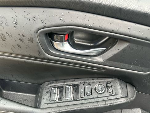 Used 2023 Honda Accord Sport image 10