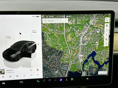 Used 2023 Tesla Model Y Long Range image 12