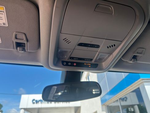 Used 2019 Chevrolet Equinox Premier AWD/4WD image 30