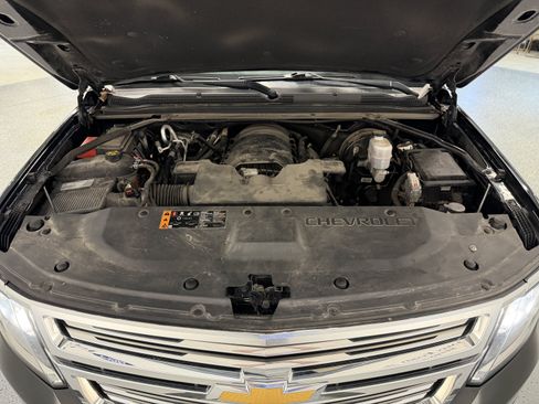 Used 2020 Chevrolet Tahoe Premier AWD/4WD image 33
