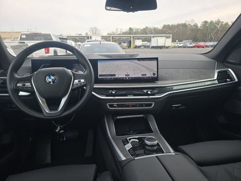 Used 2026 BMW X5 sDrive40i image 24