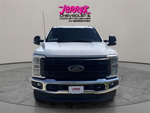 Used 2024 Ford F250 XL image 8