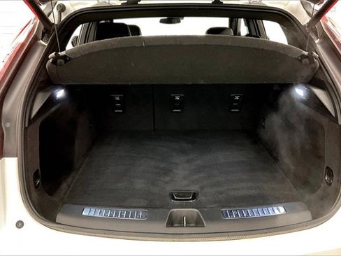 Used 2023 Cadillac XT4 Sport image 38