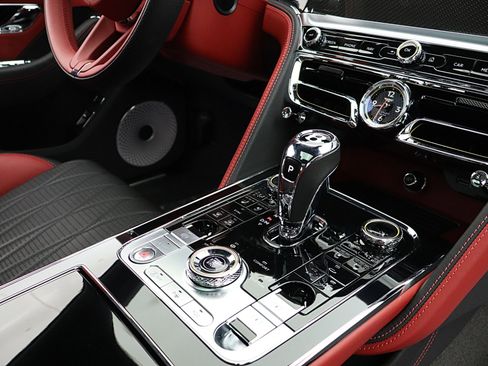 Certified 2023 Bentley Flying Spur S V8 AWD/4WD image 37