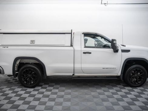 Used 2021 GMC Sierra 1500 4x4 Regular Cab w/ Sierra Value Package image 4