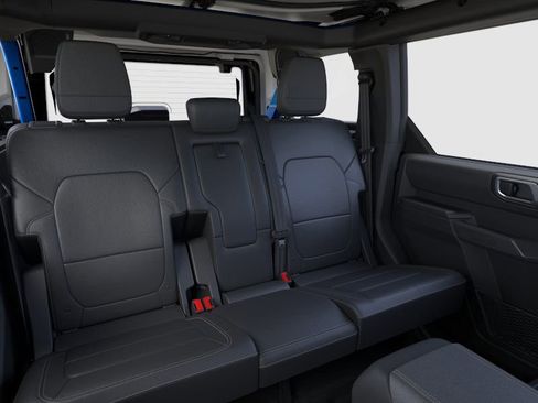 New 2025 Ford Bronco Badlands image 11
