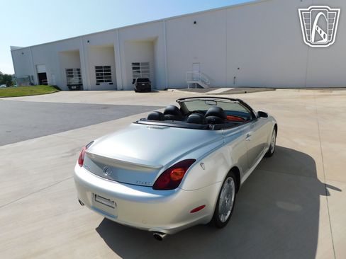 Used 2003 Lexus SC 430 Convertible RWD image 26