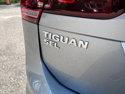 Certified 2020 Volkswagen Tiguan SEL image 7