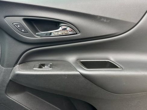 Used 2024 Chevrolet Equinox LT AWD/4WD image 20