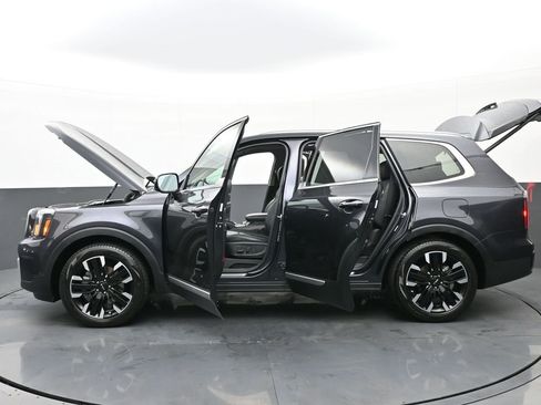 Used 2025 Kia Telluride SX w/ SX Captain's Chair Package image 48