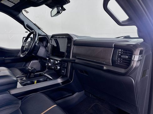 Used 2023 Ford F150 Platinum AWD/4WD image 29