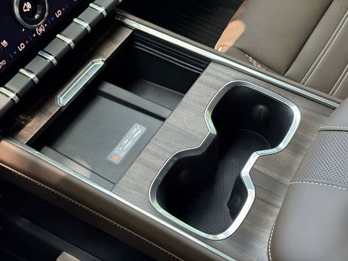 New 2026 GMC Acadia Denali Ultimate w/ LPO, Floor Liner Package FWD image 23