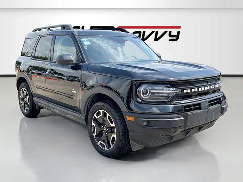 Used 2022 Ford Bronco Sport Outer Banks w/ Tech Package AWD/4WD image 1