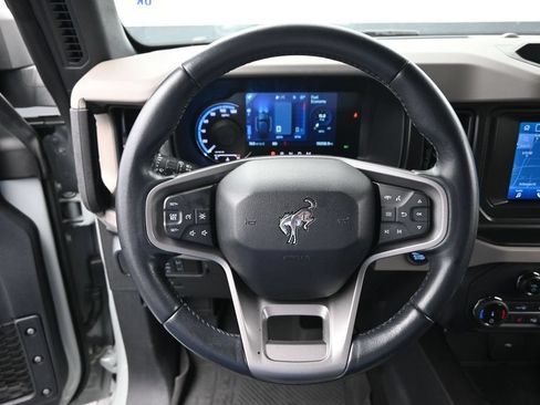 Used 2022 Ford Bronco Wildtrak AWD/4WD image 15