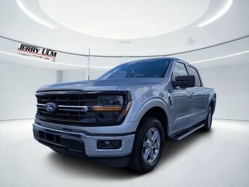 Used 2025 Ford F150 XLT w/ Equipment Group 301A Standard RWD image 7