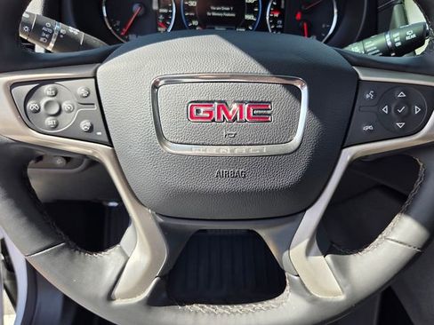 Used 2024 GMC Terrain Denali AWD/4WD image 29