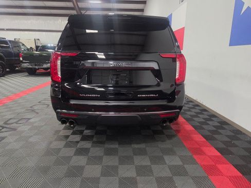 Used 2023 GMC Yukon XL Denali Ultimate AWD/4WD image 12
