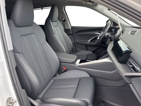 New 2025 Audi Q5 Premium Plus image 30