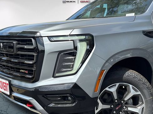 New 2026 GMC Yukon AT4 Ultimate AWD/4WD image 3