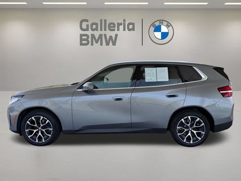 Used 2025 BMW X3 xDrive30i w/ Premium Package AWD/4WD image 11