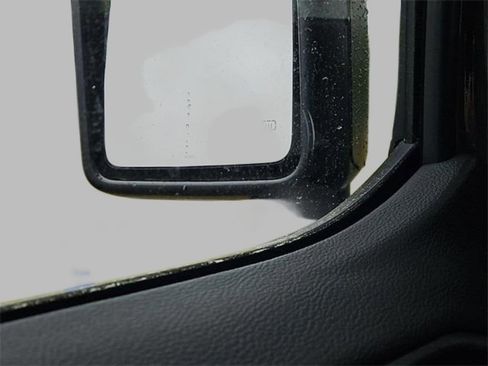 Used 2023 Jeep Wrangler Unlimited Rubicon 4xe w/ Steel Bumper Group image 5