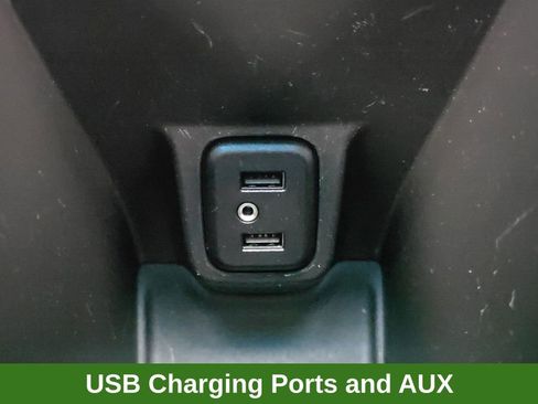 Used 2020 Chevrolet Bolt LT FWD image 32