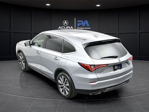 Certified 2026 Acura MDX FWD w/ Technology Package image 42