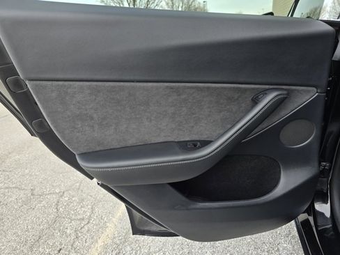 Used 2023 Tesla Model Y Long Range image 26