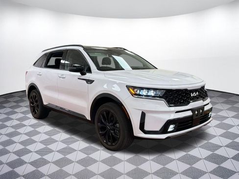 Used 2023 Kia Sorento SX image 7