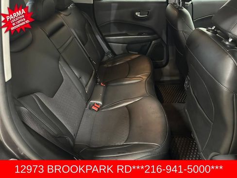Used 2019 Jeep Compass Latitude FWD image 20