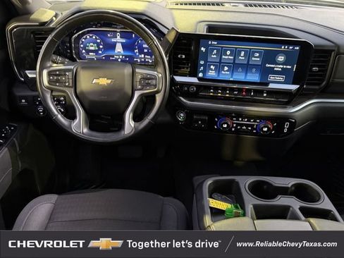 Used 2025 Chevrolet Silverado 1500 LT w/ Safety Package AWD/4WD image 12