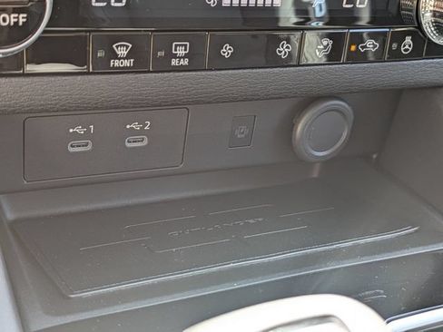 New 2026 Mitsubishi Outlander SE FWD image 24
