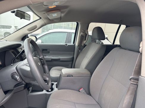 Used 2005 Dodge Durango SXT image 13